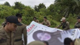 Foto: Satpol PP dan Pemadam Kabupaten Katingan amankan baliho liar