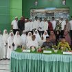 FOTO :  Wakil Bupati Katingan, Sunardi N.T Litang, saat menghadiri sekaligus membuka kegiatan Bimbingan Manasik Haji Kabupaten Katingan, di aula Kantor Kemenag setempat.