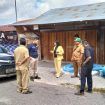 FOTO : Anggota DPRD Gumas Rayaniatie Djangkan didampingi Manejer PT PLN (Persero) ULP Kurun Rizal Bima Bayuaji baru-baru ini mengunjungi Mantaha.