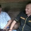 FOTO : Bupati Gumas Jaya S Monong bersama anggota DPRD Evandi.
