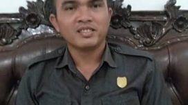 FOTO : Wakil Ketua DPRD Kabupaten Gumas Binartha