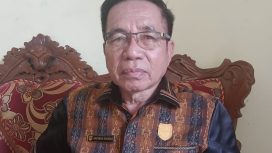 FOTO : Ketua DPRD Gumas Akerman G Sahidar.