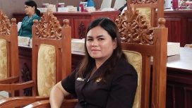 FOTO : Anggota DPRD Gunung Mas Dewi Sari. 