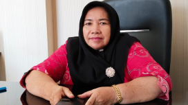 FOTO : Anggota DPRD Gunung Mas Hj Siti Hilmiah.