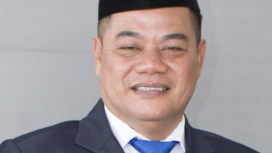FOTO : Anggota DPRD Gunung Mas Untung J Bangas