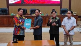 Pemda Katingan dan DPRD Sepakati 4 Raperda lewat Sidang Paripurna di DPRD