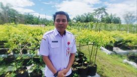 Mozard D. Staing Kadis Ketahanan Pangan dan Pertanian