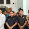 Ketua DPRD Gunung Mas, Ketua Akerman, Wakilnya, Binartha, Anggota Punding, Edison, sedang menghadiri kegiatan pisah sambut bupati ke Pj di GPU Damang Batu, Rabu (29/05/2024).