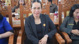 Wakil Ketua Sementara DPRD Kabupaten Gumas Nomi Aprilia