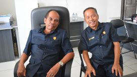 Anggota DPRD Gumas H Gumer, dan Polie L Mihing.