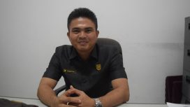 Ketua DPRD Gumas Binartha