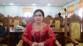 Anggota DPRD Gumas Elvie Esie 