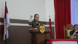 Wakil Ketua Sementara DPRD Gumas Nomi Aprilia