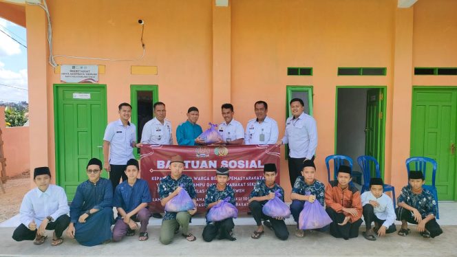 
					Lapas Kelas IIB Muara Teweh dalam rangka Akselerasi Menimpas, salurkan bantuan bagi WBP