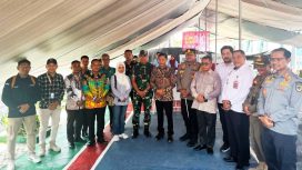 Kalapas Muara Teweh Hudzaifah Makmur Hidayah didampingi unsur Forkopimda Kabupaten Barito Utara usai pencoblosan di Lokasi Khusus TPS Lapas