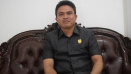 Ketua DPRD Gumas Binartha