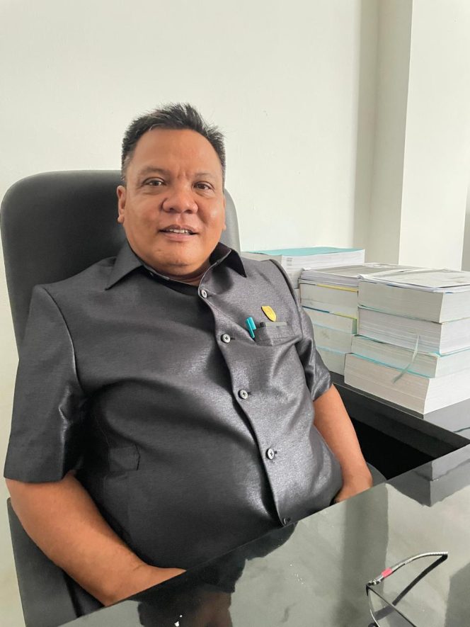 
					Anggota DPRD Gumas Darwinson Concon