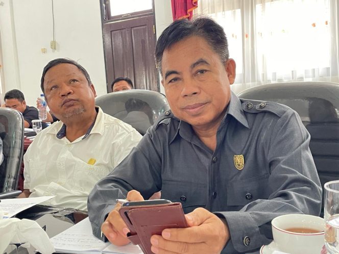
					Anggota DPRD Gumas Herbert Y. Asin