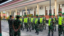 FOTO : Jajaran Kodim 1019/Katingan saat melaksanakan pengamanan rapat pleno terbuka rekapitulasi hasil perolehan suara  Pilkada serentak 2024 tingkat Kabupaten Katingan. 
