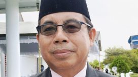 FOTO : Ketua Sementara DPRD Gumas Herbert Y.Asin.