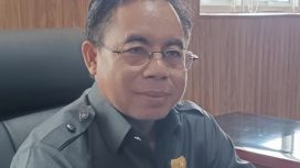 FOTO : Ketua Sementara DPRD Gumas Herbert Y. Asin.