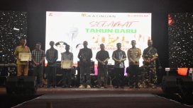 FOTO : Ketua DPRD Katingan Marwan Susanto, saat menghadiri acara Malam Tutup Tahun Pemerintah Daerah Kabupaten Katingan di stadion Sport Center Kota Kasongan.