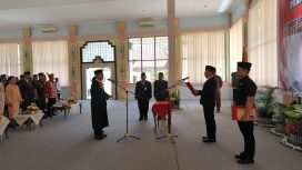 FOTO : Pj Bupati Katingan Sutoyo, saat melantik Deddy Ferras sebagai Pj Sekda Katingan, di pendopo Rujab setempat