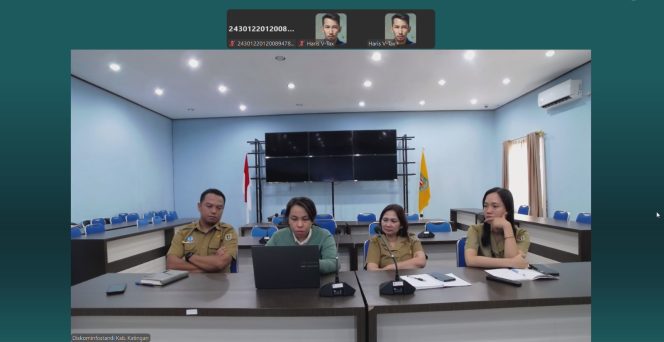 
					FOTO : Jajaran Diskominfostandi Katingan mengikuti rapat koordinasi koneksi API secara virtual.