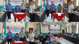 FOTO : Pj Bupati Katingan Sutoyo dan Kapolres Katingan AKBP Chandra Ismawanto, saat penandatangan NPHD.