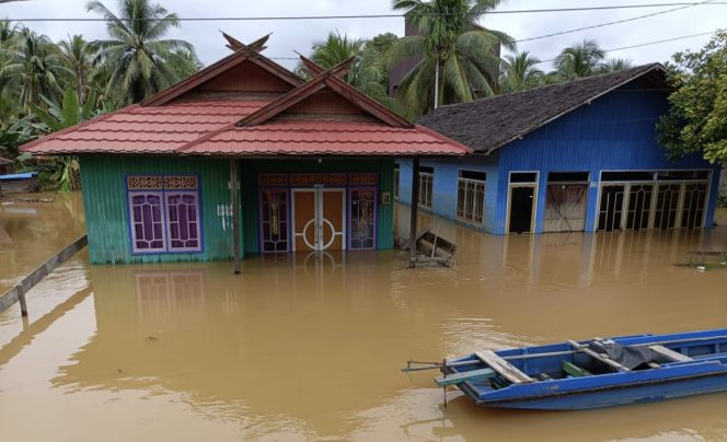 
					FOTO : Suasana dampak Banjir yang terjadi di Kecamatan Katingan Tengah.