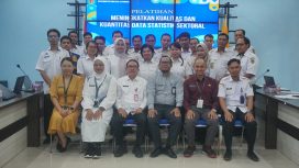 FOTO : Usai pelatihan, kegiatan dilanjutkan foto bersama.
