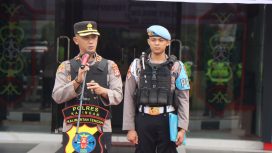 FOTO : Kapolres Katingan AKBP Chandra Ismawanto, saat Apel Gelar Pasukan dan Peralatan.