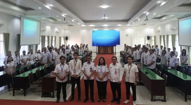 
					FOTO : Pj Sekda Katingan Deddy Ferras, saat kegiatan pelatihan.
