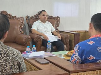 FOTO : Anggota DPRD Kabupaten Gunung Mas Evandi