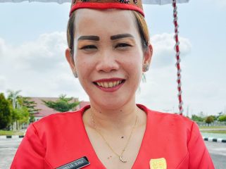 FOTO : Wakil Ketua I DPRD Kabupaten Gunung Mas Nomi Aprilia