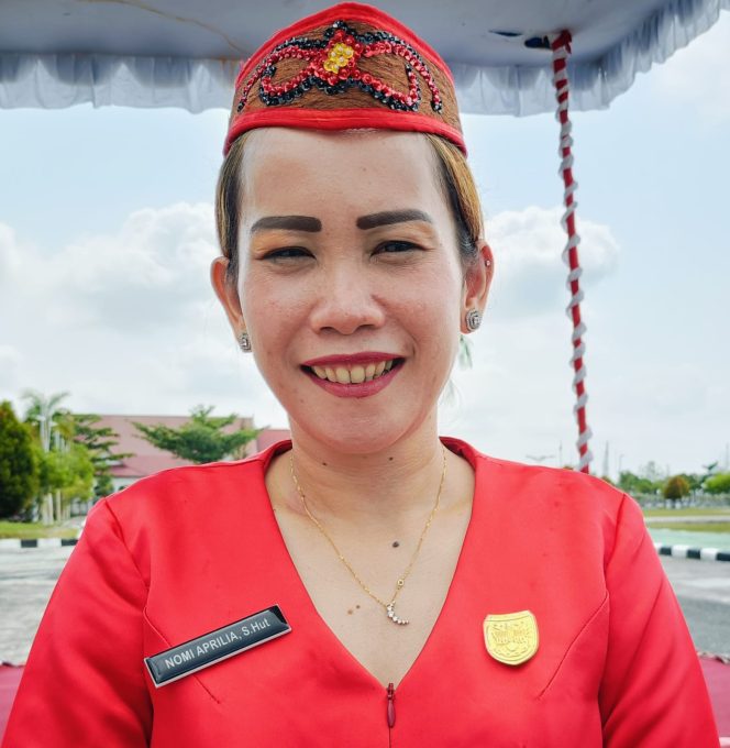 
					FOTO : Wakil Ketua I DPRD Kabupaten Gunung Mas Nomi Aprilia