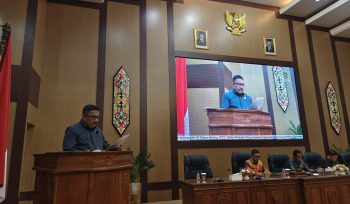 FOTO : Anggota DPRD Kabupaten Katingan Fahmi Fauzi, saat menyampaikan laporan sebagai Ketua Bapemperda.