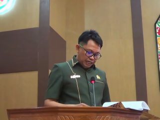 FOTO : Alfriyano, saat menyampaikan pendapat akhir fraksi PKB.