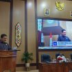 FOTO : Fahmi Fauzi, saat menyampaikan pendapat akhir fraksi partai Nasdem.