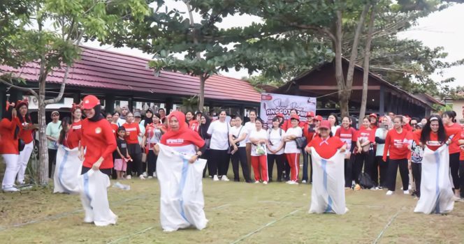 
					FOTO : Suasana saat pelaksanaan lomba.