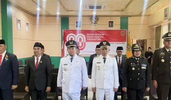 FOTO : Bupati dan Wakil Bupati Katingan serta jajaran saat ikuti upacara HUT RI.