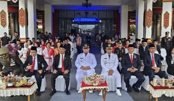 FOTO : Bupati Katingan, Saiful, dan Wakil Bupati Firdaus. 