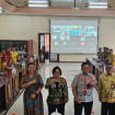 FOTO : Asisten I Setda Kabupaten Katingan,
George Heplin Edwar Doddy dan jajaran saat foto bersama.
