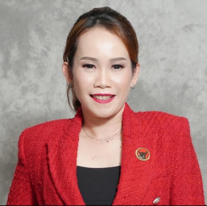 
					FOTO : Wakil Ketua I DPRD Kabupaten Gunung Mas Nomi Aprilia
