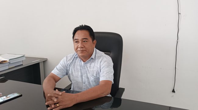 FOTO : Anggota Komisi I DPRD Kabupaten Gunung Mas Charles Frengki