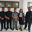 BERSAMA : Ketua Komisi II DPRD Kabupaten Gumas Herbert Y Asin (tengah) bersama koleganya dalam suatu acara, di kantor DPRD setempat, belum lama ini.