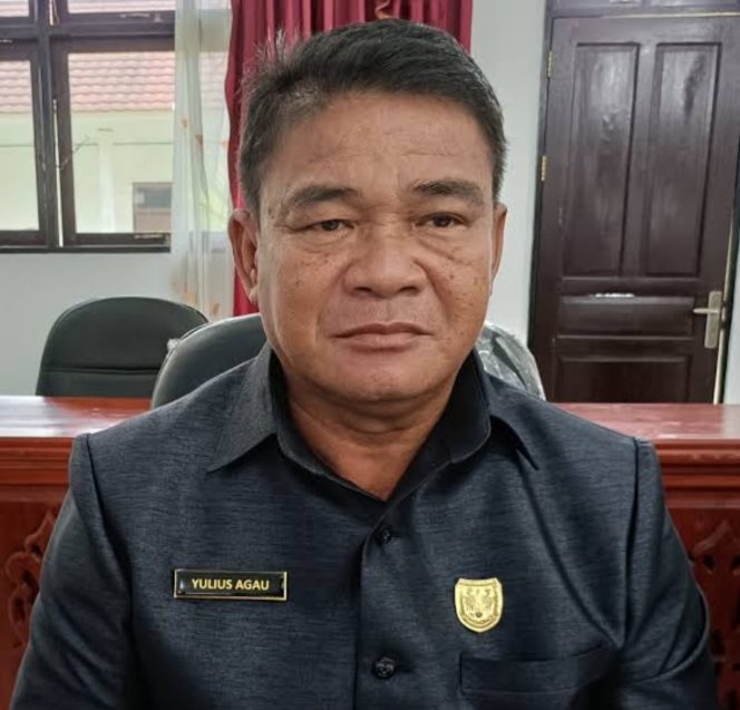 
					FOTO : Anggota DPRD Kabupaten Gunung Mas Yulius Agau