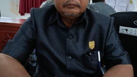FOTO : Anggota DPRD Kabupaten Gunung Mas Singong