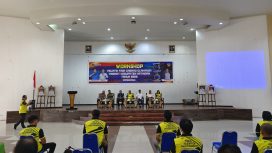 FOTO : Suasana pembukaan Workshop Pelatihan Fisik Cabang Olahraga di Gedung Salawah Kasongan.