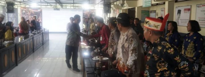 
					FOTO : Suasana saat Firdaus, membuka kegiatan Musyawarah.